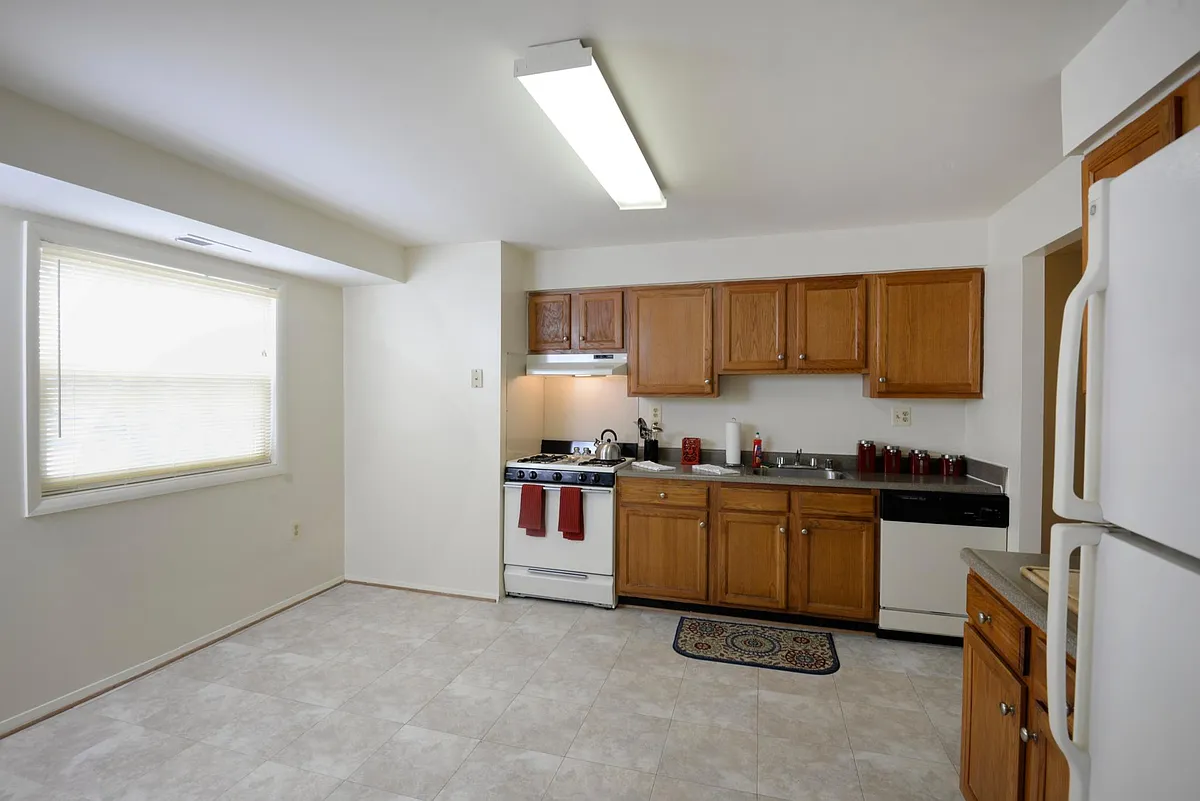 Building Photo - Cub Hill Apartments