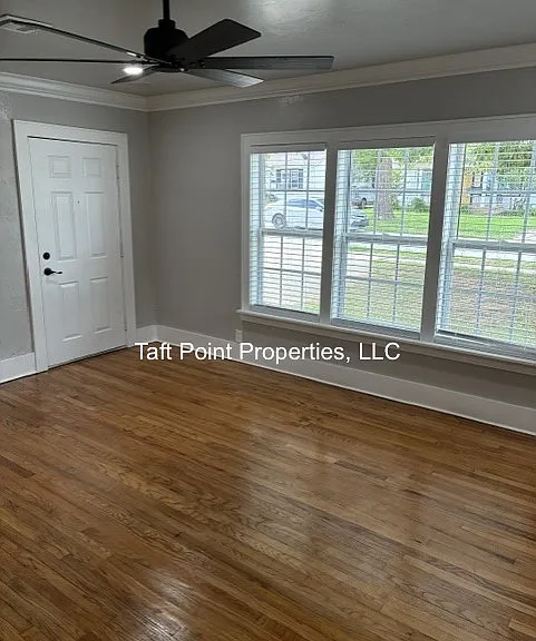 1517 NW 44th St — Photo 5