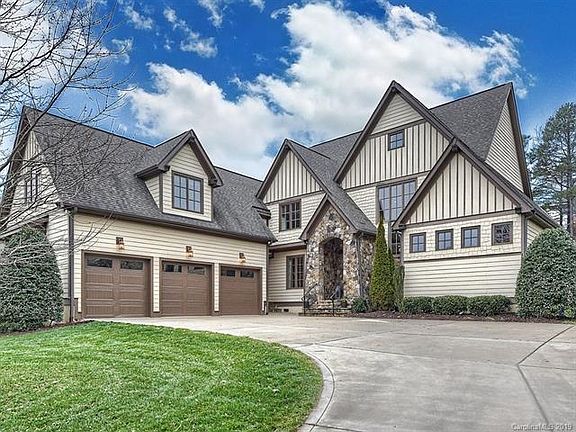 2nd image of 133 Bayberry Creek Cir