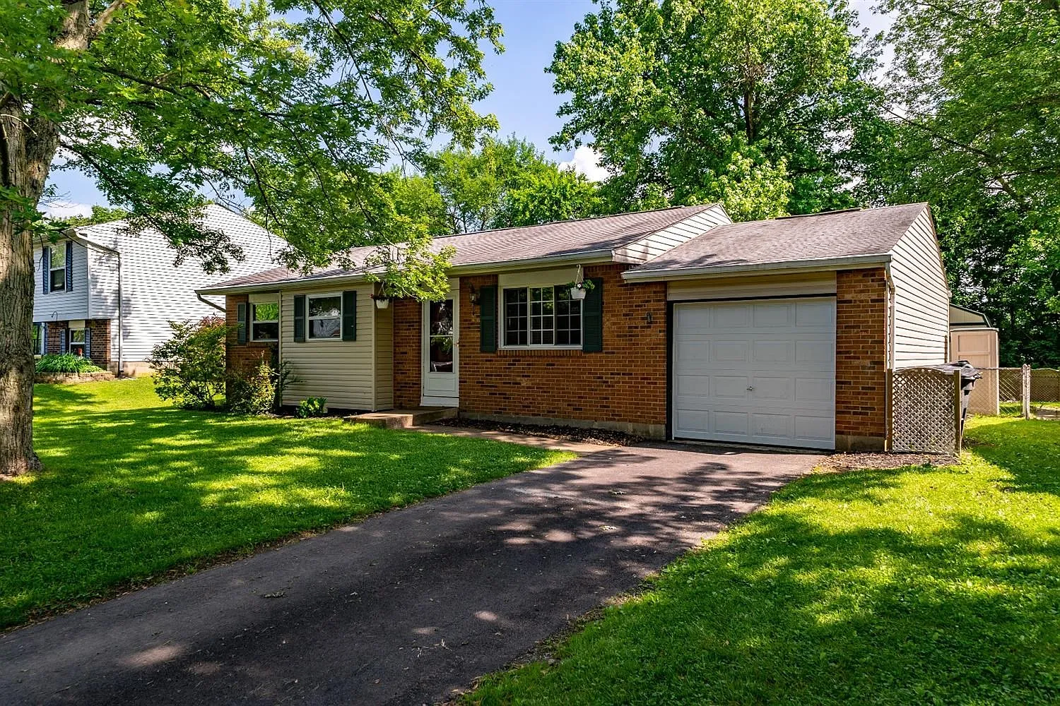 905 W Martindale Rd photo 1
