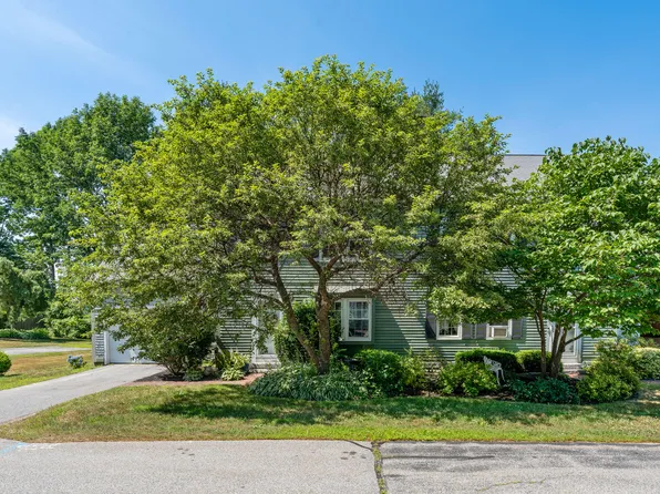 31 Wisteria Way #31, South Portland, ME 04106