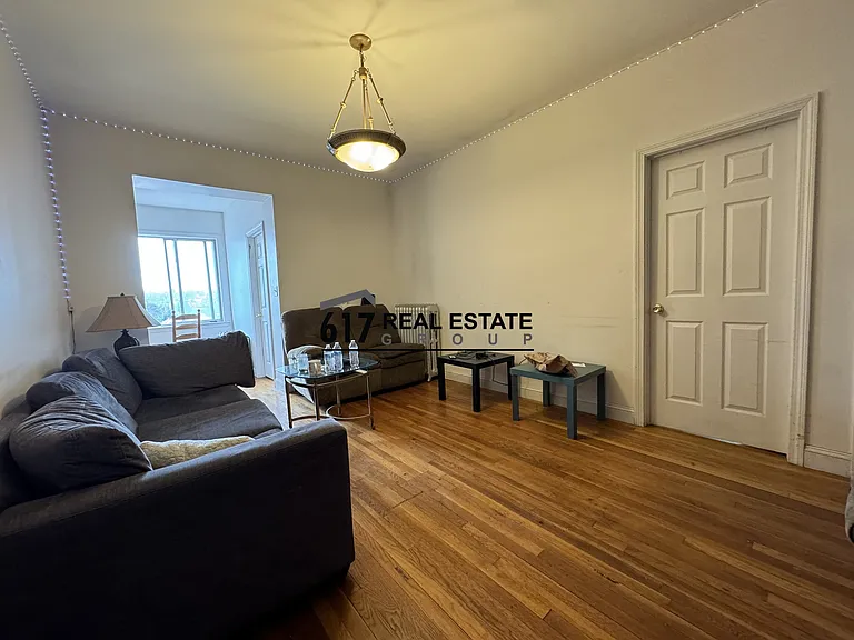 37 Egremont Rd #5 — Photo 12