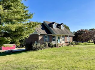 101 Hickory Hill Dr, Cottontown, TN 37048