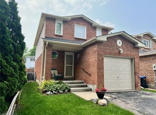 3 Oleander Cres, Brampton, ON L6Z2C1