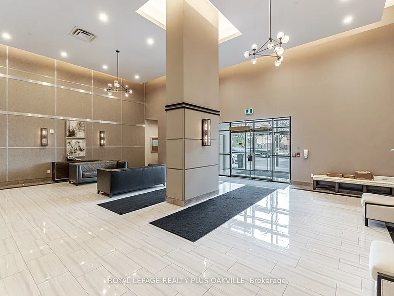 2486 Old Bronte Rd #804 — Photo 3