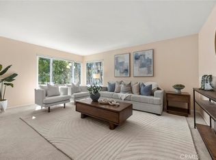 22392 Woodgrove Rd, Lake Forest, CA 92630