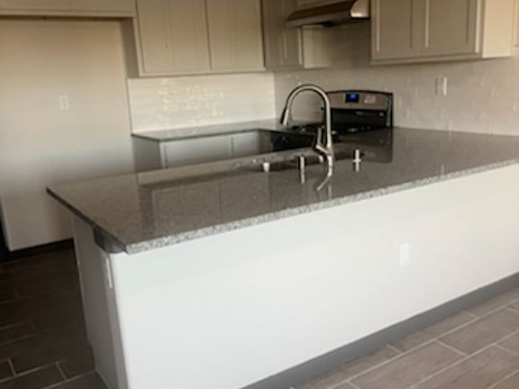 2nd image of 4587 Marisabel Azcarate St