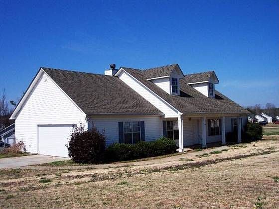 1st image of 222 Cottonwood Ct