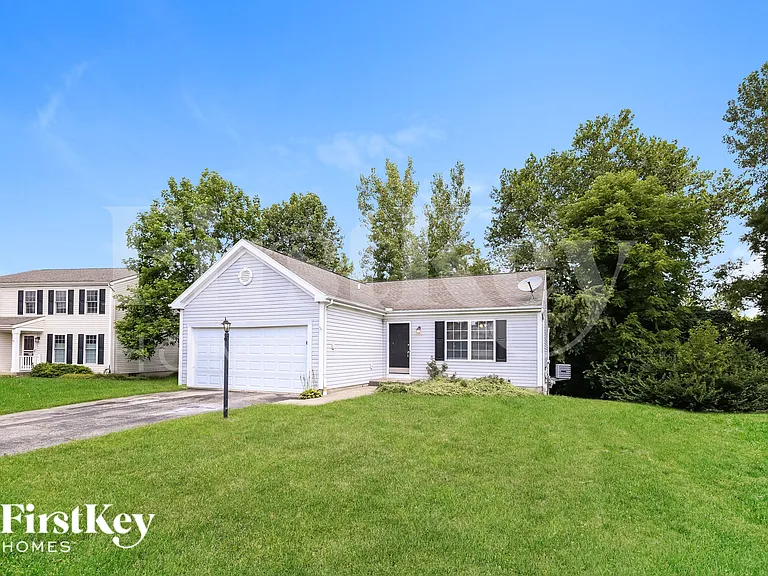 40 Sprucewood Ct — Photo 2