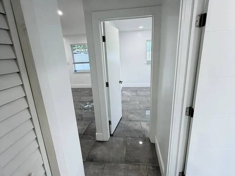 3990 SW 51st St #1-3 — Photo 10