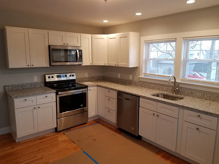 185 Preble Street — Photo 9