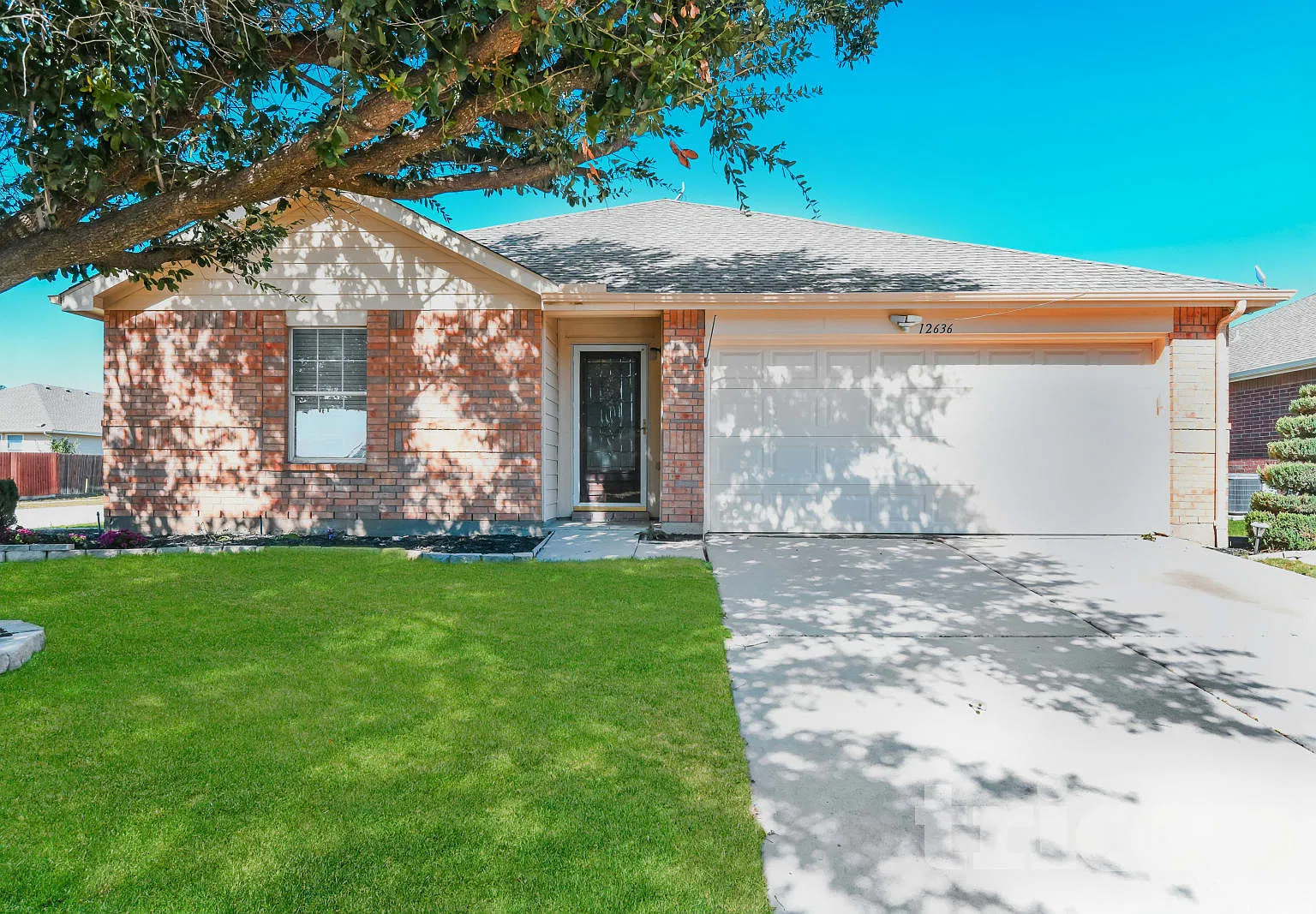 12636 Kingsgate Dr Rhome TX — Photo 1