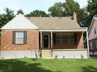 3028 Delavan Dr, Saint Louis, MO 63121