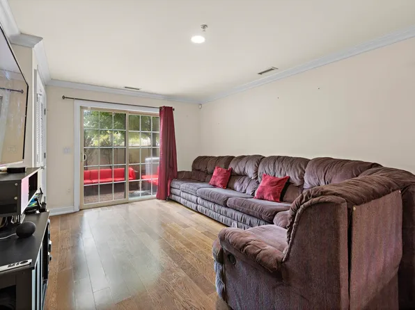 1625 Paterson Plank Road image 4 of 12