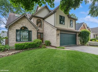 1021 Oxford St, Downers Grove, IL 60516