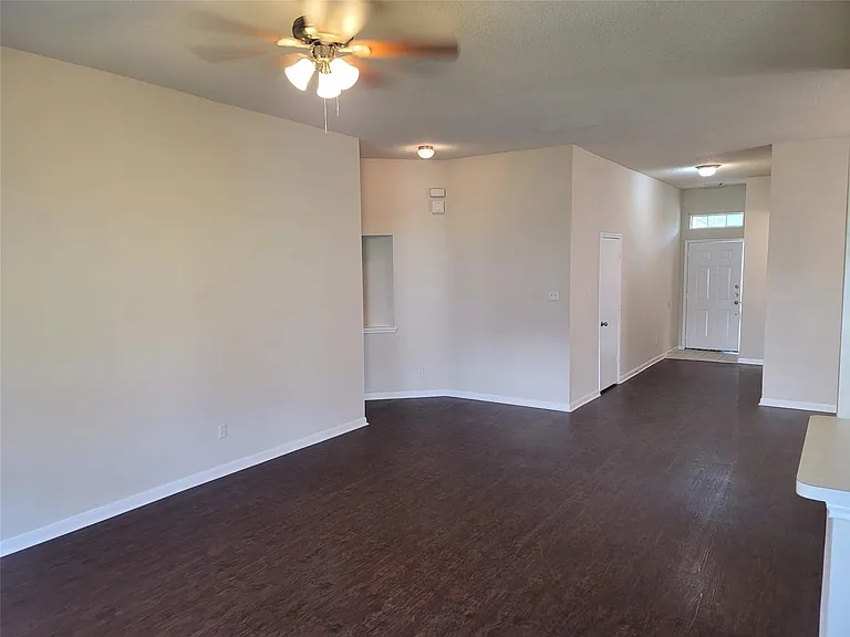 3906 Teal Run Meadows Dr — Photo 3