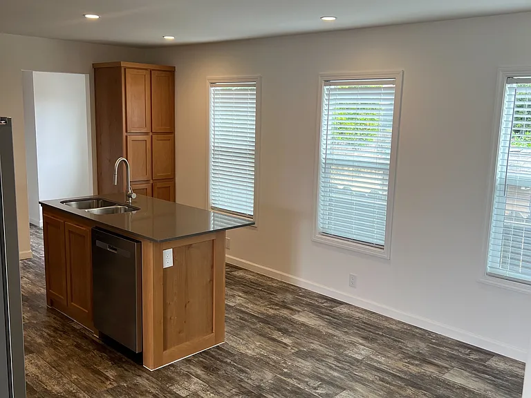452 Cherry Way — Photo 14
