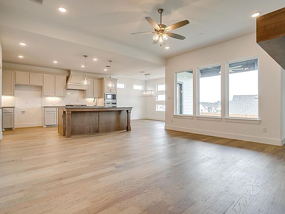 4th image of 7124 Brancher Road