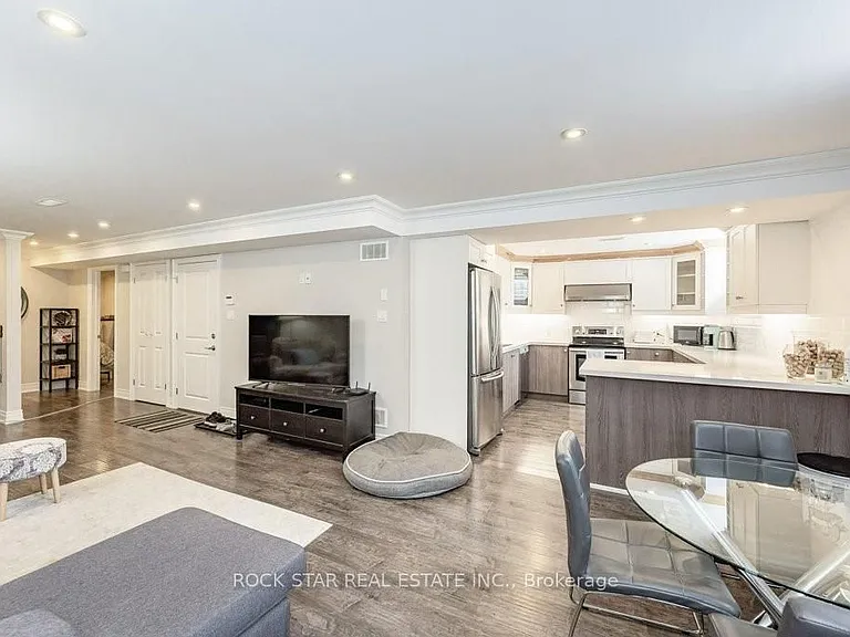 11 Aterno Dr — Photo 11