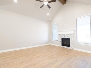 9321 NW 115th Ter, Yukon, OK 73099