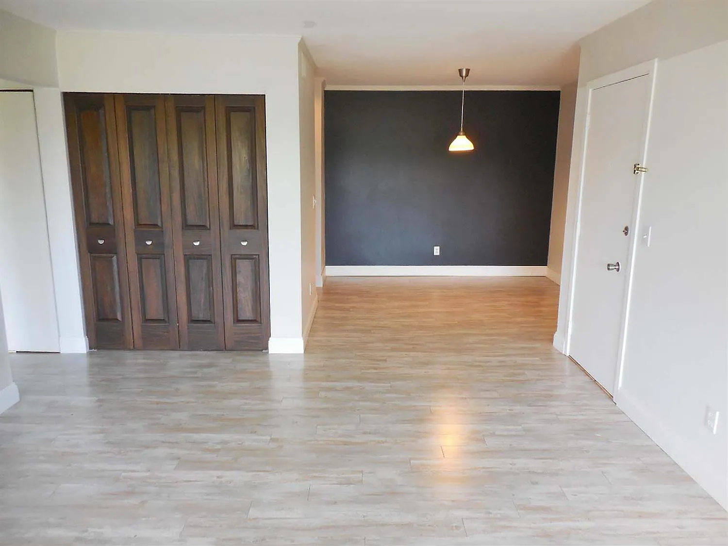 1 bed, 1.0 bath, 732 sqft, $1,550 — Photo 3