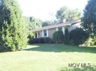 100 Shady Ln, Marietta, OH 45750