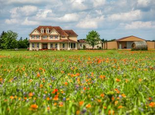 4701 Cedar Hill Rd, Brenham, TX 77833