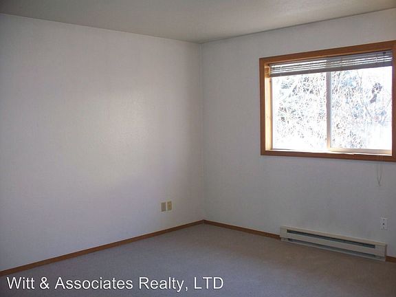 4th image of 519 S 15th Ave APT 2