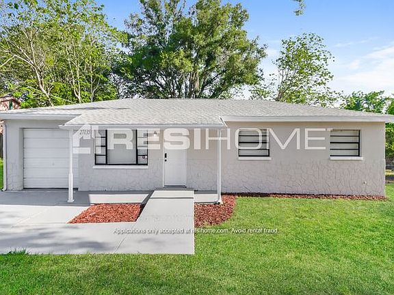 5th image of 27135 Aubrey Ave