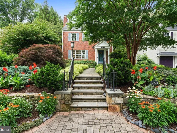 2723 Washington Ave, Chevy Chase, MD 20815