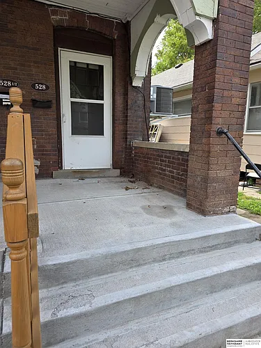 528 S 26th Ave #B Photo 1