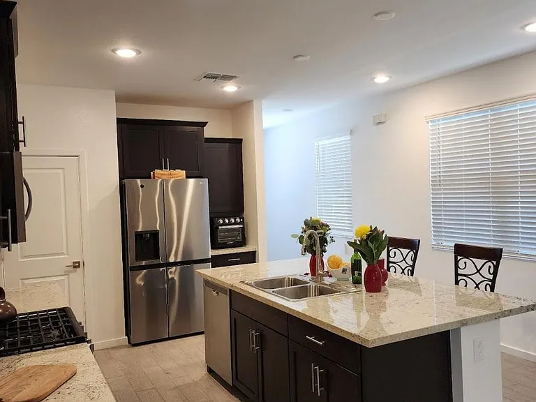 40618 W Sunland Dr — Photo 7