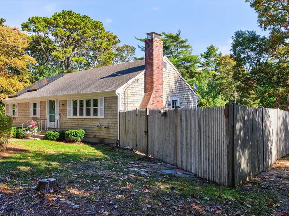 299 Depot Road, Harwich, MA 02645