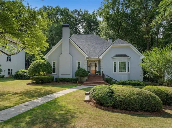 577 Trailwood Ln SW, Marietta, GA 30064