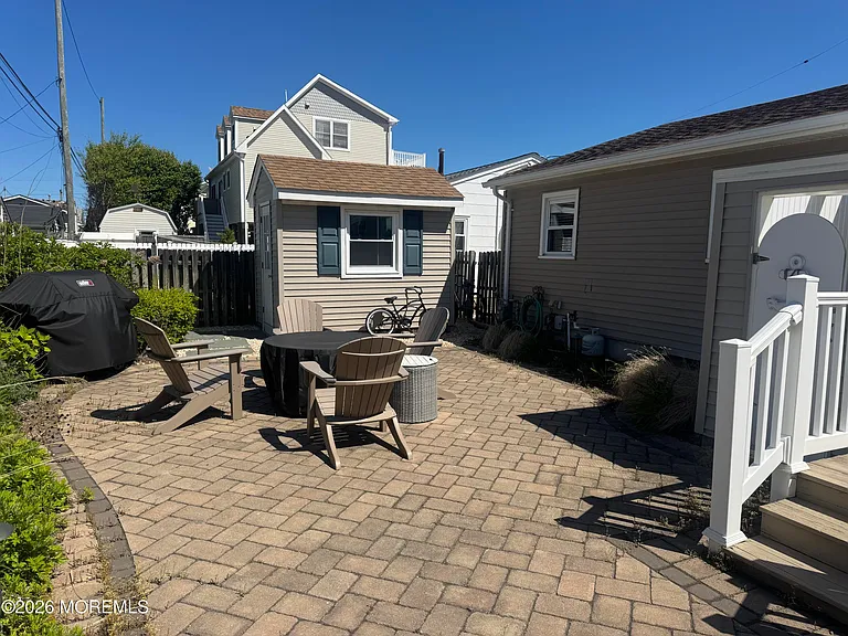 128 San Fernando Dr — Photo 13