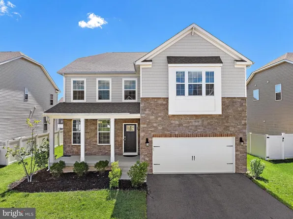 22 Corliss Way, Manahawkin, NJ 08050