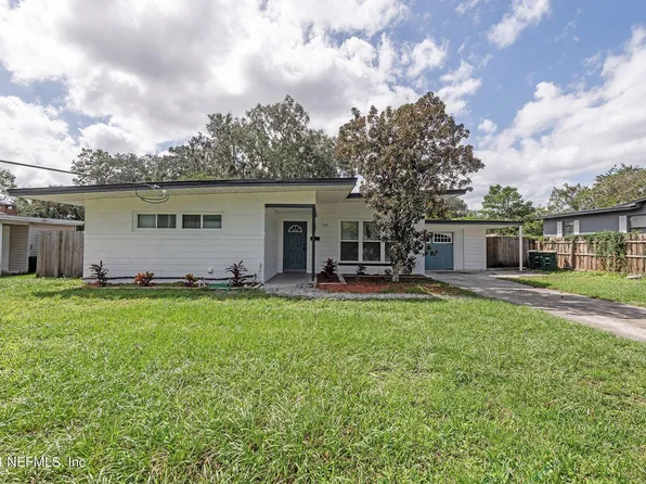 1142 IBIS Road, Jacksonville, FL 32216