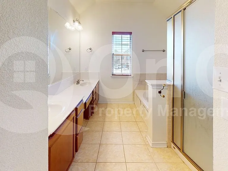 5912 Clearwater Dr — Photo 21