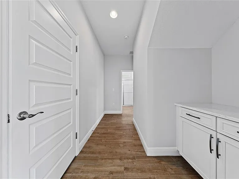15537 Mango Isle St — Photo 45