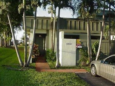 10643 SW 74th Ter, Miami, FL, 33173