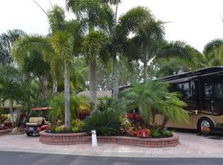 74 NW Putter Pointe, Port Saint Lucie, FL 34986