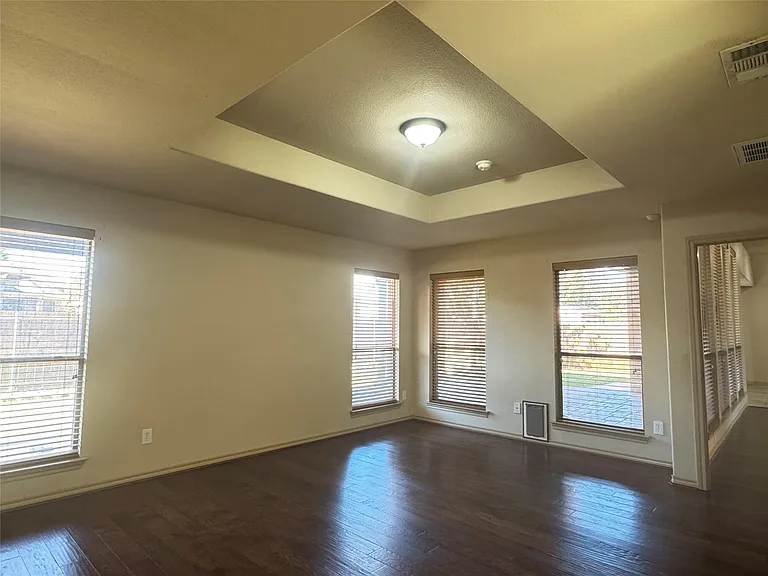 7704 Fallen Antler Pl — Photo 25