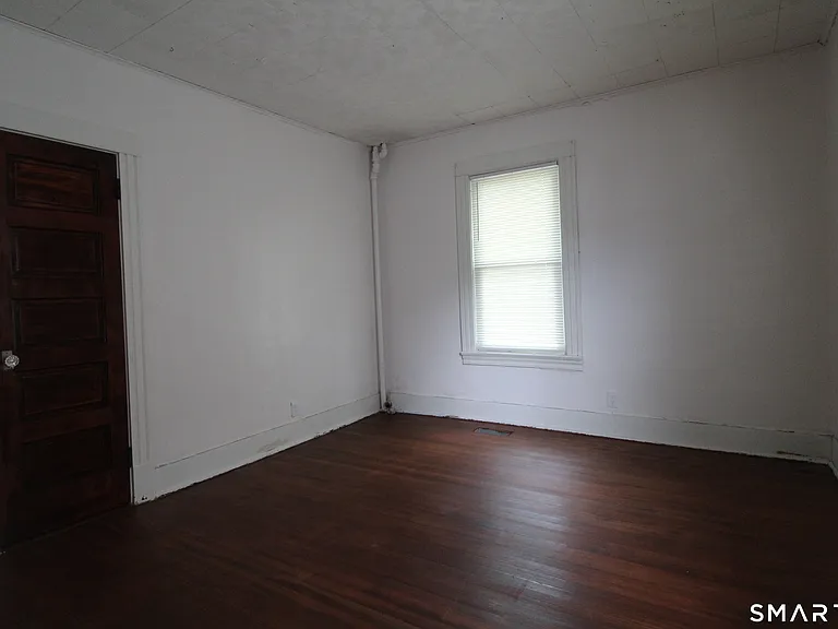 92 Stewart St #1 — Photo 6