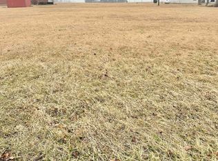 Woodlawn Ave, Parker City, IN 47368