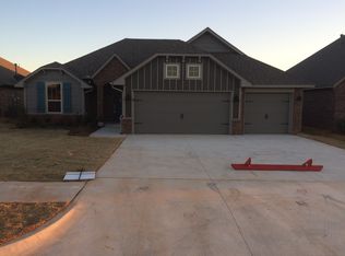 4200 SE 38th St, Norman, OK 73071