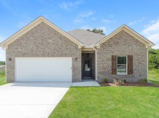 186 Crossroads Cir, Jasper, AL 35504