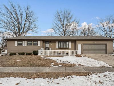 106 23rd St NW, Waverly, IA, 50677