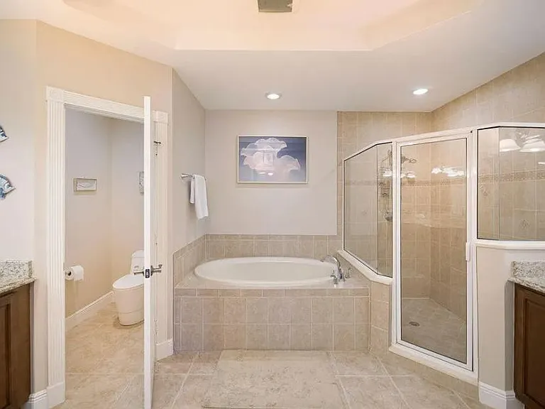 3748 NE Indian River Dr #B-303 — Photo 13