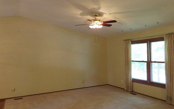 2nd image of 4819 Bonner Dr