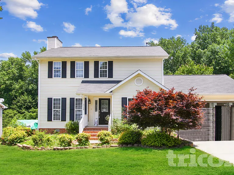 5708 Green Apple Dr — Photo 1